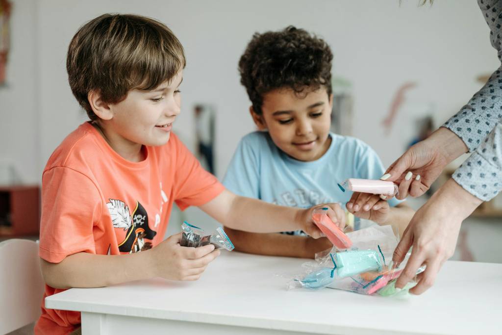 Vie quotidienne en maternelle à Vincennes : activités, rythme et épanouissement des tout-petits